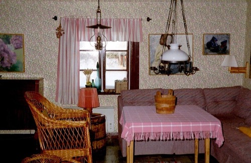 Lammhult Cottage | Byn med lugn, natur och sjöar, bastu