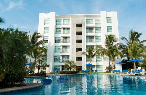 Playa Diamante Apartment | Cómodo departamento en Mayan Lakes Diamante - Planta Baja