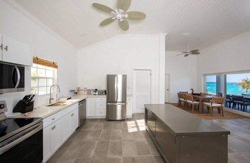 Double Bay House | C Breeze 4 Bedroom Home