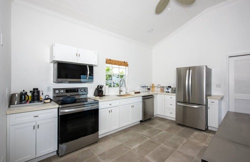 Double Bay House | C Breeze 4 Bedroom Home