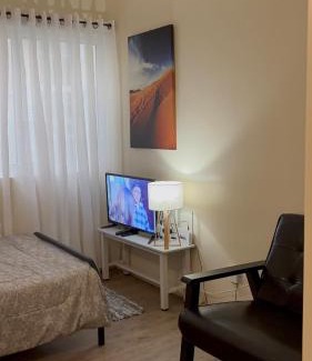 Silang House | C homestay fullerton suites