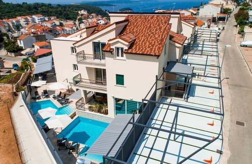 Krizna luka Resort | (C3) Premium apartment