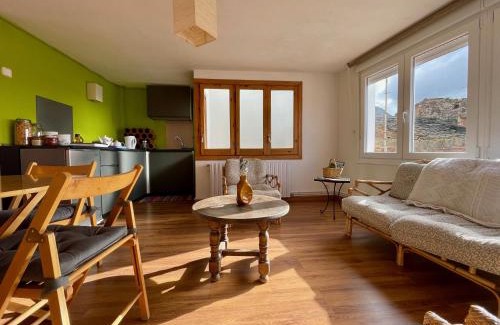 Tivissa House | Ca Blai de Brull en el centro de Tivissa