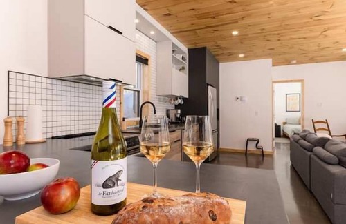 Petite-Riviere-Saint-Francois House | Cottage LUM-27 | Petite-Rivière-St-François