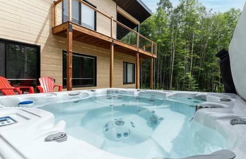 Petite-Riviere-Saint-Francois House | Cottage LUM-27 | Petite-Rivière-St-François