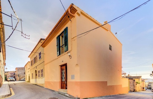 Old Town Alcudia House | Ca Sa Pollensina for six people with BBQ