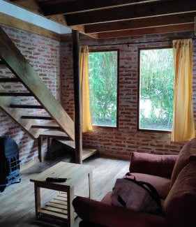 Las Colinas de Peralta Ramos Apartment | Cabaña Bosque Peralta Ramos para 4 personas, 2 dormitorios