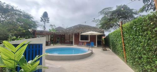 Olon House | Cabaña de Elsa