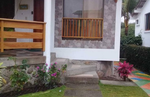 Olon Cabin | Cabaña de Olon