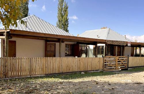 Las Vegas Ski Chalet | Cabañas Cardón del Plata & Experiencias Mendoza