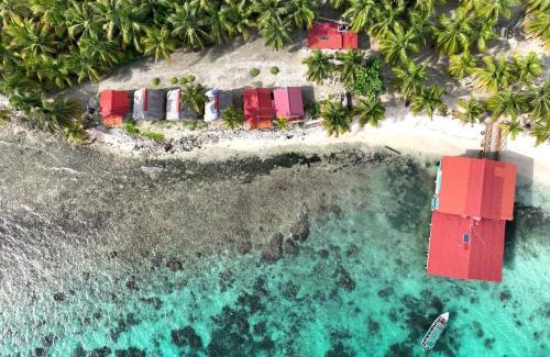 Carti Tupile House | Cabañas frente al mar en las islas de San blas NIadub