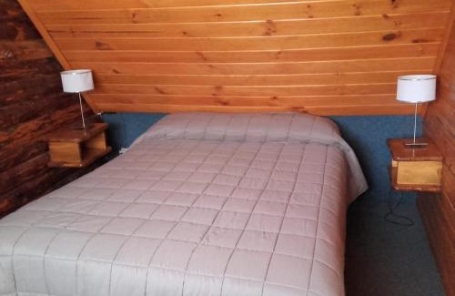 Lago Puelo Ski Chalet | CABAÑAS LOS PATOS