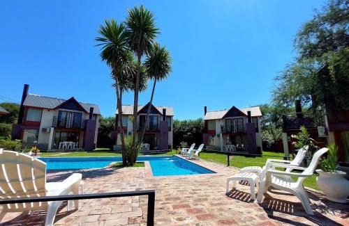 Potrero de los Funes Apartment | Cabañas para 6 Personas Potrero Funes Ayres Lago