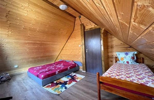 Beclean House | Cabana Florina Aleea 2 nr 83