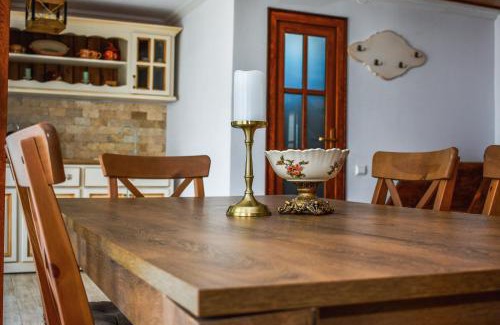 Pojejena House | Cabana Kia