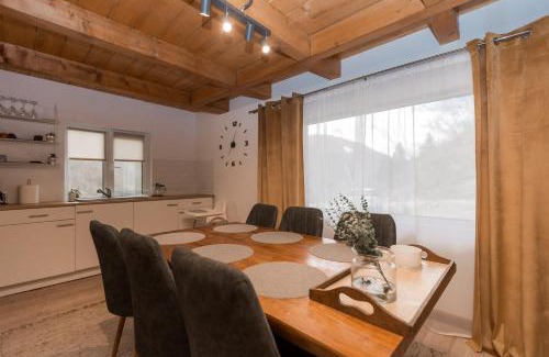 Valea Ierii House | Cabana Luna