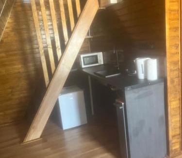 Hunedoara House | Cabana tip A la 250 metri de castelul Corvin