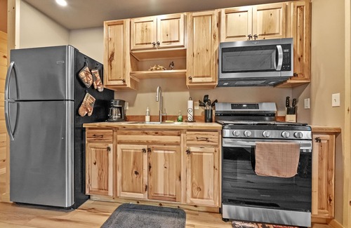 Atlanta Cabin | Cabin #1 at Northern Comfort with opt. side x side rental