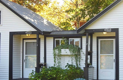 Otter Creek Cabin | Cabin 1 at Otter Creek Inn