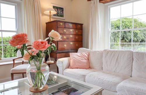 Sticklepath Cottage | Cabin ∙ 1 bedroom ∙ 2 guests