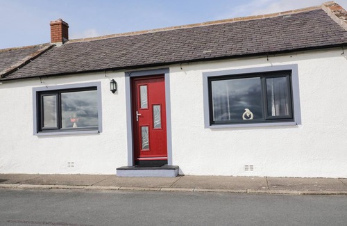 Annan Cottage | Cabin ∙ 2 bedrooms ∙ 4 guests