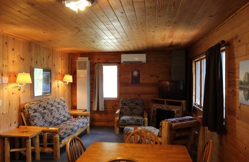 Park Rapids Cabin | Cabin #2 Cozy Cabin on The Lake