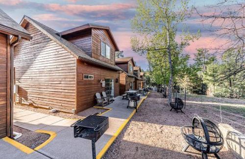 Christopher Creek Ski Chalet | Cabin#2 Elk Hallow - Pet Friendly - Sleeps 6 - Playground & Game Room