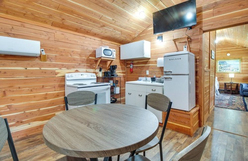 Lakeview Cabin | Cabin 2 Mi to White River: Great for Anglers!