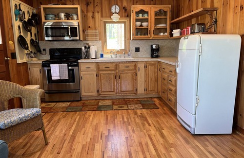 Longville Cabin | Cabin 3, Lien's Resort, Up North Cabin on Leech Lake, Fishing, Swimming, Boating