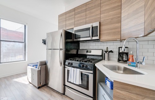 River West Apartment | Cabin 308 by 747 Lofts