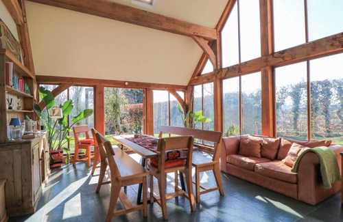 Inchbrook Cottage | Cabin ∙ 5 bedrooms ∙ 10 guests