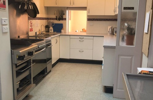 O'connell Cabin | Cabin 7 - 1 bedroom with 2 d/bunks & ensuite. Located close to kitchen/dining