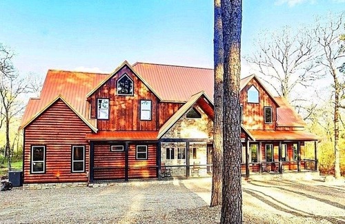 Hochatown Cabin | Cabin ∙ 7 bedrooms ∙ 29 guests