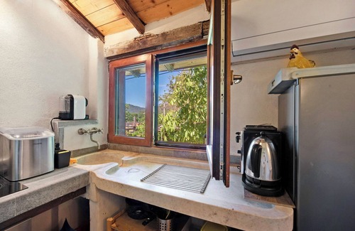 Casaleggio Boiro Cabin | Cabin 'Delle Castagne' with Mountain View, Wi-Fi and Air Conditioning