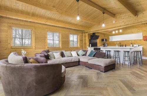 Halstead House | Cabin in the countryside
