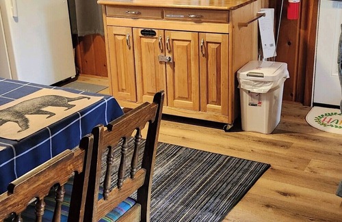 St. Helen Cabin | Cabin near ORV trails, lake St. Helen, Houghton Lake and golfing!