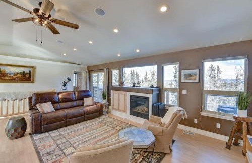 Indian Mountain House | Cabin On 13 Acres With A Pool Table And Jacuzzi Tub