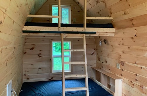 New River Cabin | Cabin on River!