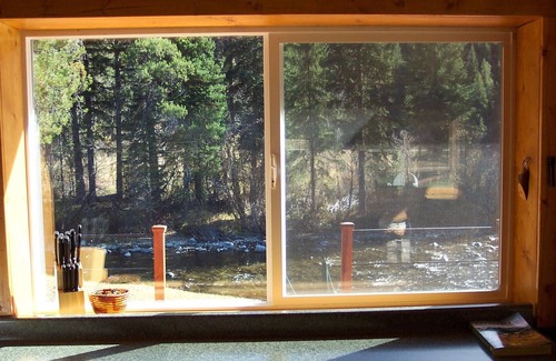 Sula Cabin | CABIN ON THE BITTERROOT RIVER