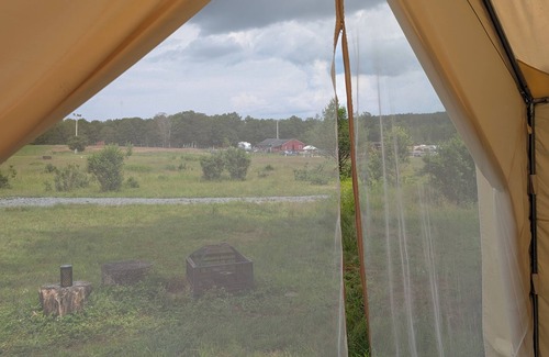 Parksville RV Rental | CABIN TENT ON WORKING RANCH NEAR BETHEL WOODS