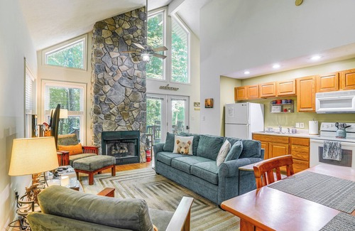 New Market Cabin | Cabin w/Deck & Screened-In Porch in New Market!