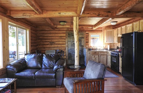 Polebridge Cabin | Cabins At Hay Creek Gorgeous Log Cabin Stunning Views of Glacier National Park