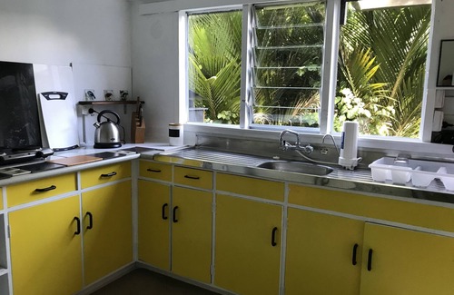 Tuateawa Cabin | Cabins in the bush. Sea views and abundant native bird life.