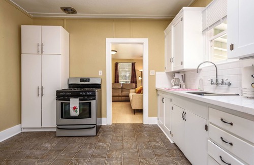Cottonwood House | Cactus Blossom Cottage