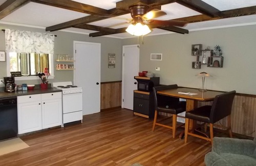 Caddo Gap Cabin | Caddo River Crossing - The Barn Cabin - Has access to the Caddo River