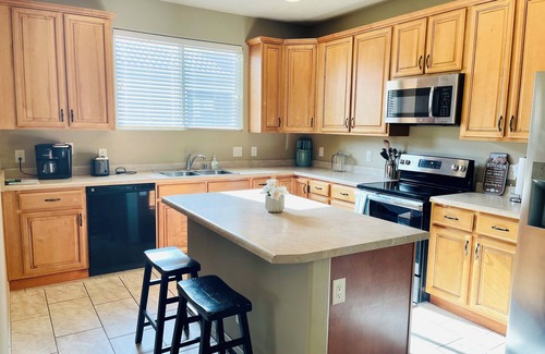 Mesquite Condo | Caddy's Corner Mesquite Vacation Rental with Community Pool and $510 in free daily activities