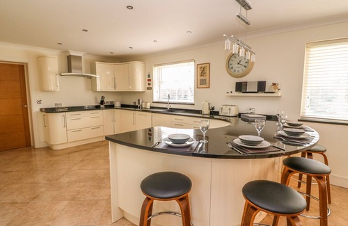 Tremain House | CADWGAN, family friendly, luxury holiday cottage in Aberporth