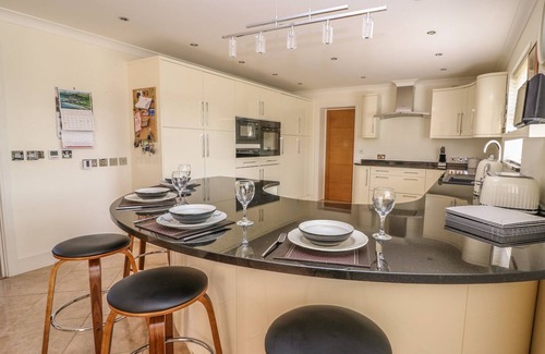 Tremain House | CADWGAN, family friendly, luxury holiday cottage in Aberporth