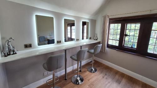 Builth Wells House | Caer Beris Manor By Group Retreats