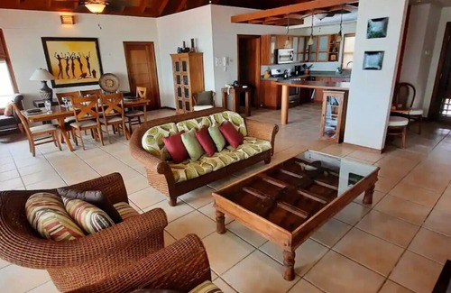 Bacolet Villa | CAHAYA VILLA, Luxury 3 bedroom, Ocean View